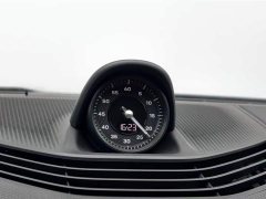 Porsche Taycan - фото 16
