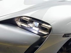 Porsche Taycan - фото 7