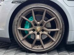 Porsche Taycan - фото 8