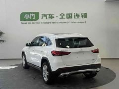 Mercedes-Benz GLA 180 - фото 5