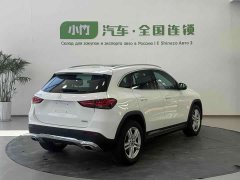 Mercedes-Benz GLA 180 - фото 6