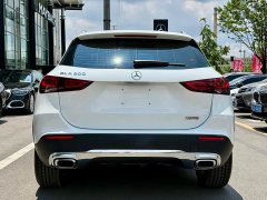Mercedes-Benz GLA 200 - фото 6