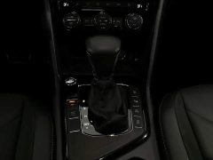 Volkswagen L 330TSI 2WDR-Line Edition - фото 13