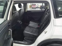 Volkswagen L 330TSI 2WDR-Line Edition - фото 14