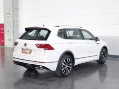 Volkswagen L 330TSI 2WDR-Line Edition - фото 2