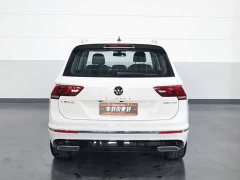 Volkswagen L 330TSI 2WDR-Line Edition - фото 4