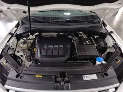 Volkswagen L 330TSI 2WDR-Line Edition - фото 6