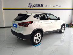 Nissan Qashqai 2.0L CVT XV Premium Edition - фото 3
