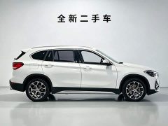 BMW X1 sDrive20Li Deluxe Version - фото 3