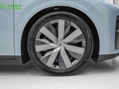 Li Auto i8 Edition - фото 11