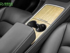 Tesla Model Y Edition - фото 19