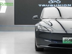 Tesla Model 3 Edition - фото 9