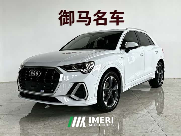 Audi Q3 35 TFSI Fashion Version - автомобиль из Китая
