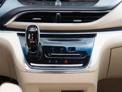 Buick GL8 land business class premium type - фото 13