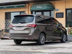 Buick GL8 land business class premium type - фото 7