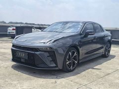 Lynk & Co 03 1.5TD DCTPro - фото 1