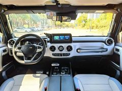 Beijing off-road BJ40 2.0T automatic four-wheel drive city hunter version knight type - фото 8