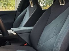 BMW iX xDrive40 - фото 18