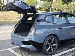 BMW iX xDrive40 - фото 5