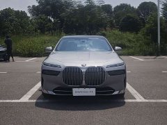 BMW i7 xDrive60L Luxury - фото 13