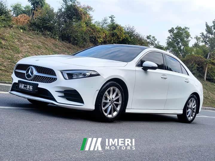 Mercedes-Benz A-Class A 200 L Sports Sedan Dynamic Type - автомобиль из Китая