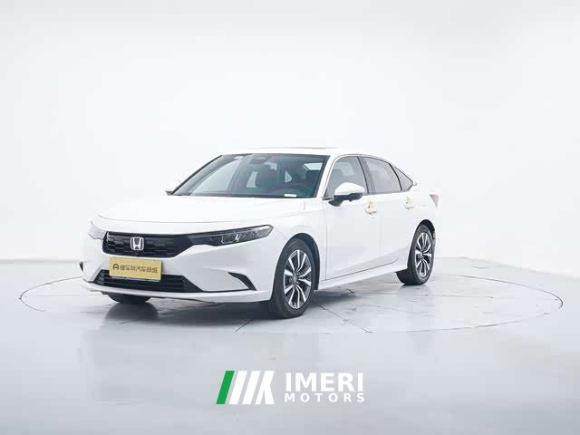Lynk & Co 2023 2.0L e:HEV Rui Technology Edition - автомобиль из Китая
