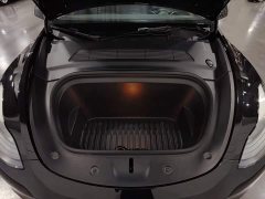 Tesla Model Y Long Range Edition - фото 6