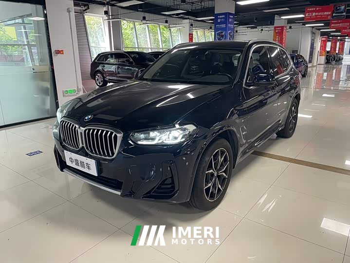 BMW X3 xDrive25i M - автомобиль из Китая
