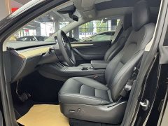 Tesla Model Y Edition - фото 3