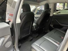 Tesla Model Y Edition - фото 8