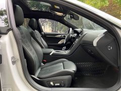 BMW 8 840i M - фото 10