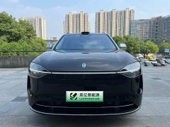 AITO M9 EREV Ultra Edition 52kWh 6 Edition (192) - фото 1