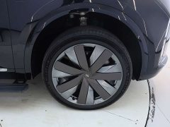 Li Auto L9 Livis - фото 8
