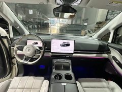 Voyah PHEV AWDFlagship Edition - фото 14