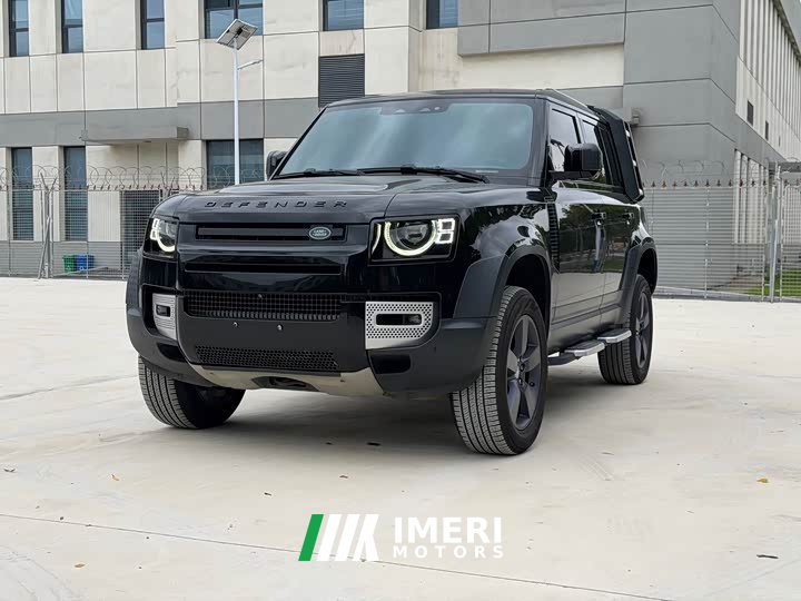 Land Rover 110 P400 Edition