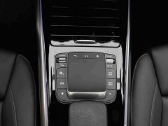Mercedes-Benz GLA 220 - фото 14