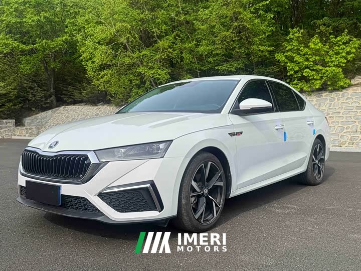 Lynk & Co Octavia facelift PRO TSI280 exclusive version - автомобиль из Китая