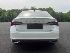 Lynk & Co Octavia facelift PRO TSI280 exclusive version - фото 5