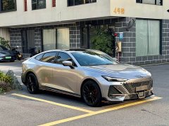 Changan UNI-V 1.5T Edition - фото 3