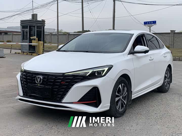 Changan Edition PLUS NE 1.4T GDI DCTPremium Edition - автомобиль из Китая