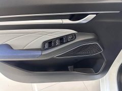 Geely Emgrand 4th generation 1.5L CVT flagship - фото 7