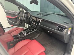 Porsche Macan 2.0T - фото 2