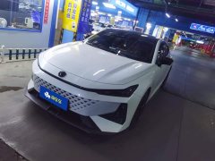 Changan UNI-V 1.5T Premium Version - фото 1