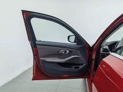 BMW 3 320Li M - фото 8