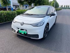 Volkswagen ID.3 facelift smart outstanding version - фото 1