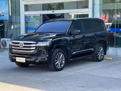 Toyota Land Cruiser (imported) LC300 2023 3.5T Middle East version - фото 3