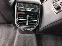 Volkswagen Pro 380TSI Edition - фото 9