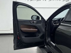 Volvo XC60 T5 AWDLuxury Edition - фото 14
