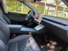 Tesla Model Y Edition - фото 12