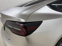 Tesla Model 3 2022 rear-wheel drive version - фото 7